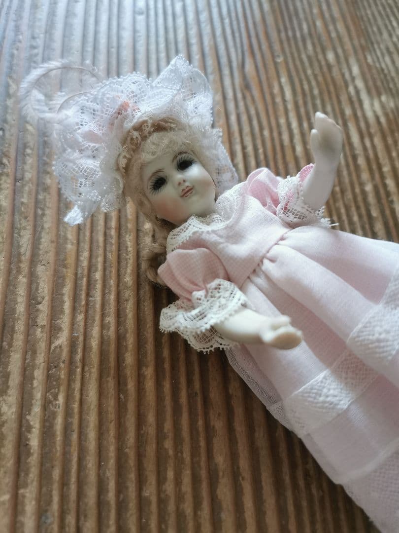 ヴィンテージ 作家物 14.5㎝三つ編のフレンチビスクドール キャシー