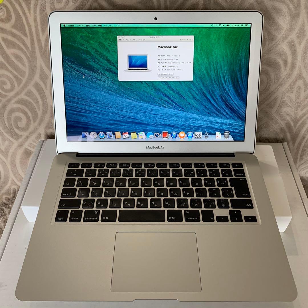 《中古》　Macbook Air A1466 13.3 軽量　認定整備済製品