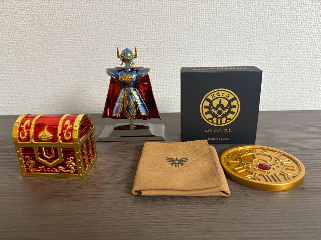 ドラゴンクエスト　メタリックアイテムズギャラリー　ロトの鎧、宝箱、ロトのしるし ドラゴンクエスト メタリックアイテムズギャラリー」ロトの鎧＆兜や