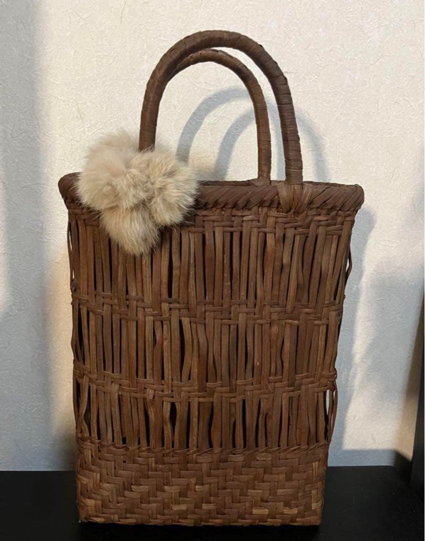 【早い勝ち！値下げ】☆山葡萄かごバック 色育つ手作りバック 山葡萄 かごバッグ 1年保証付き 内布付き 山ぶどう やまぶどう 蔓 天然