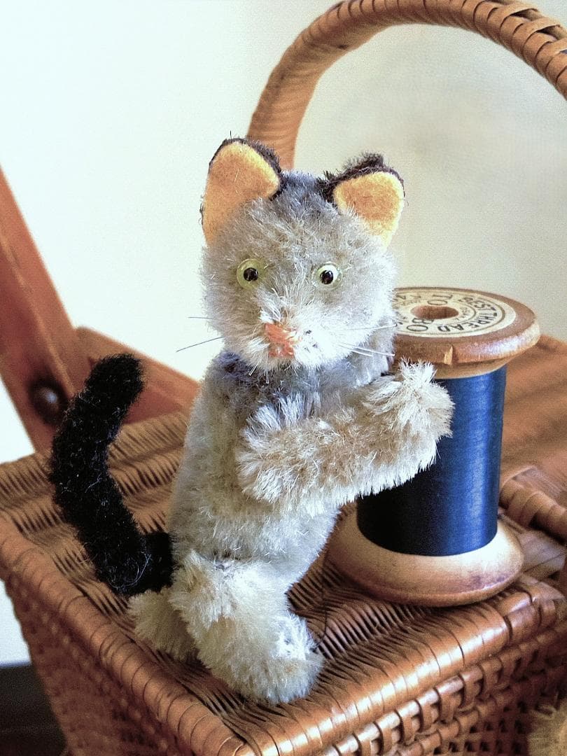 ガラス目の灰色猫さん 耳黒 シュコー グレーキャット ノアの箱舟シリーズ