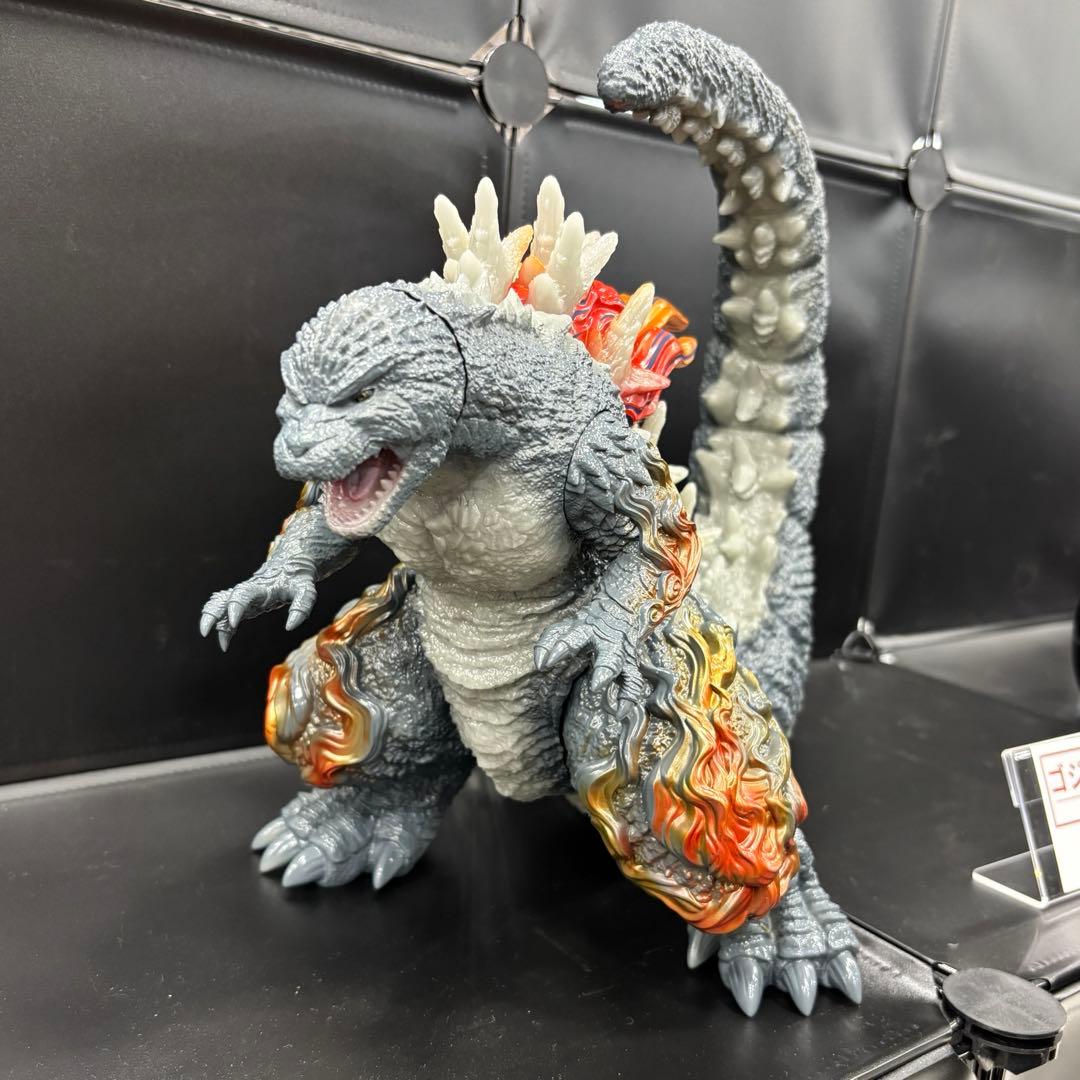 ワンフェス 2026 冬 Frog Tree ゴジラ（2023）金雲 - メルカリ