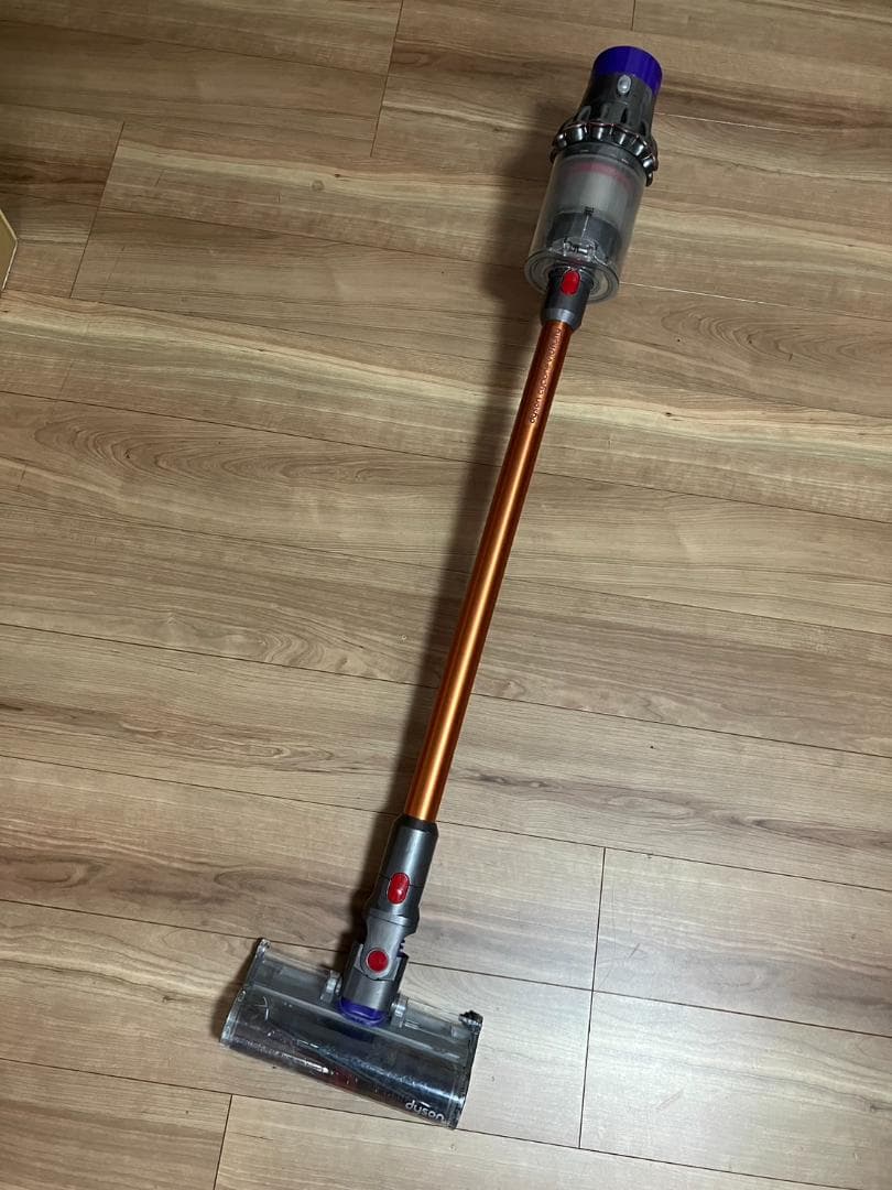 ダイソン 掃除機 コードレスクリーナー V10 Fluffy SV12 - メルカリ