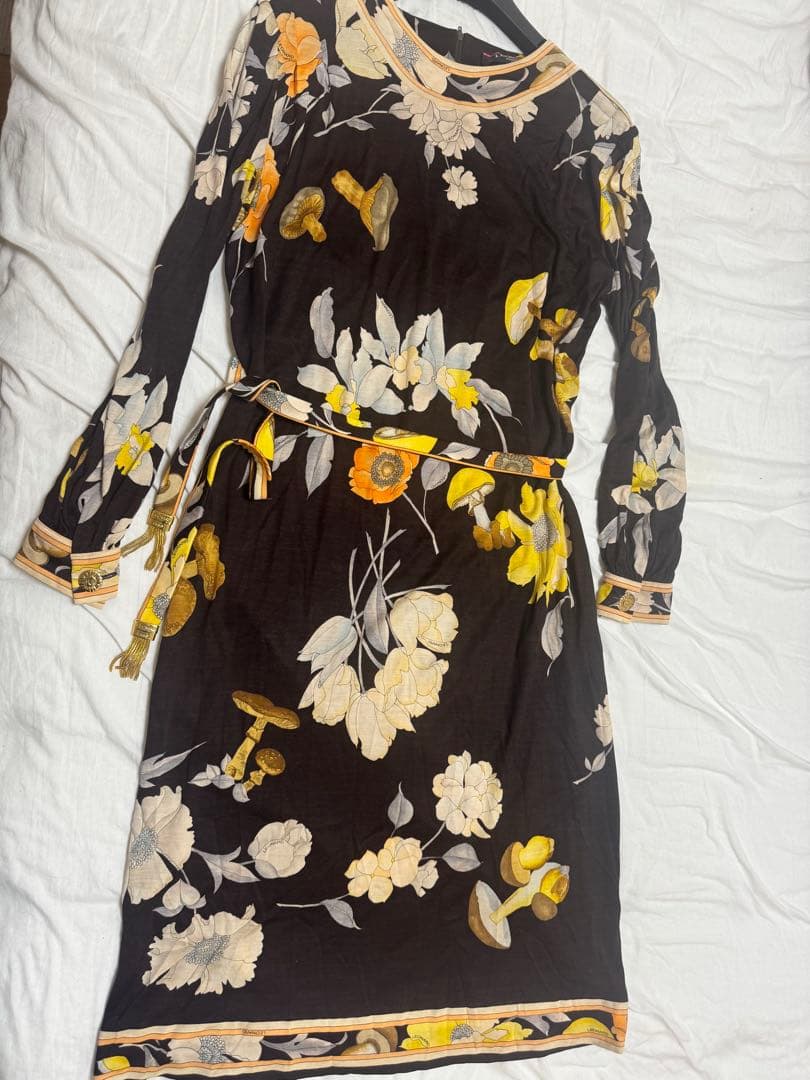 LEONARD 花柄長袖ワンピース 膝丈 茶 美品 LEONARD（レオナール） 【ドンドン見直し】極美品 0420909 長袖