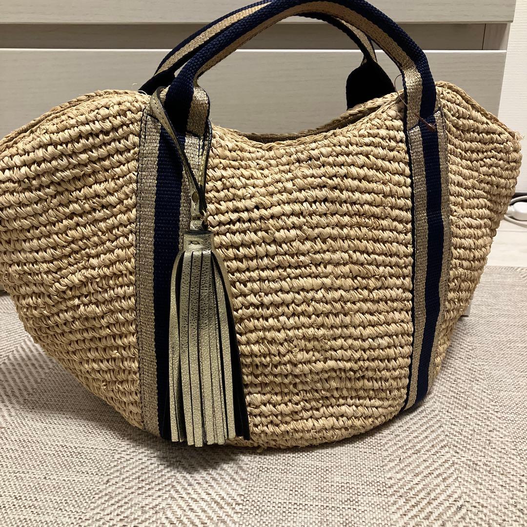 ヴィオラドーロ タッセルつき カゴバッグ ネイビー ゴールド - メルカリ