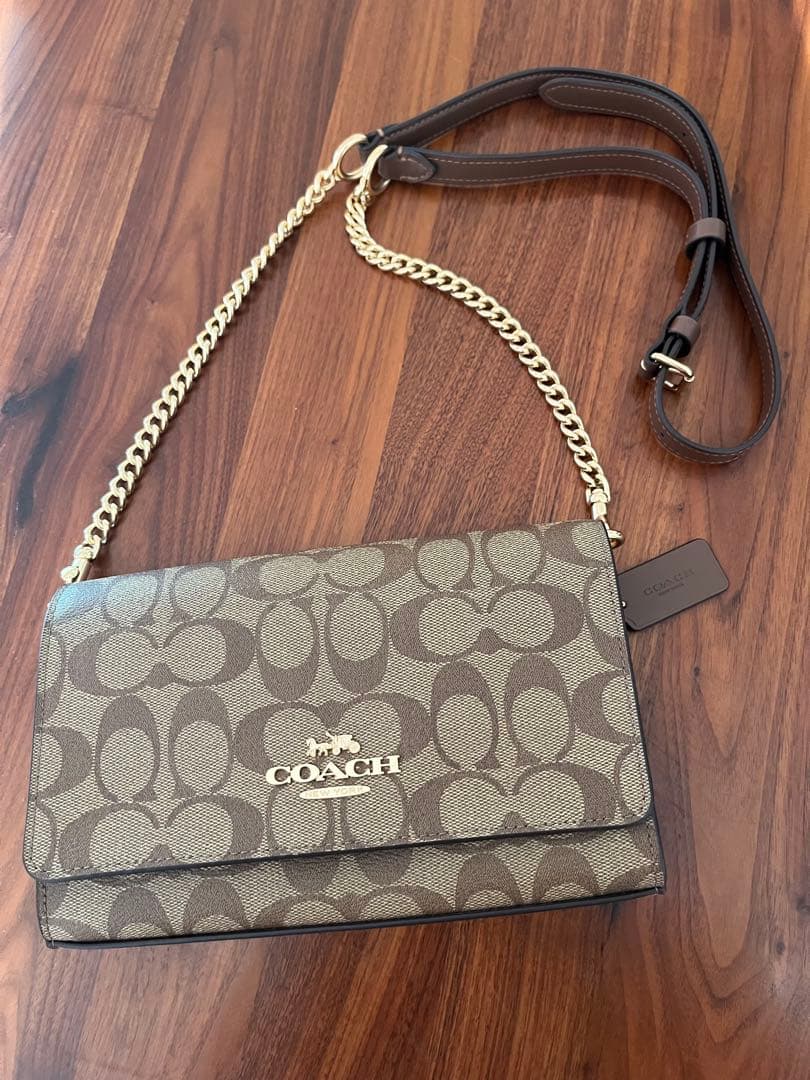 COACHショルダーバッグ 新品未使用 COACH（コーチ） ショルダーバッグ CARGO TOTE カーゴ トート バッグ