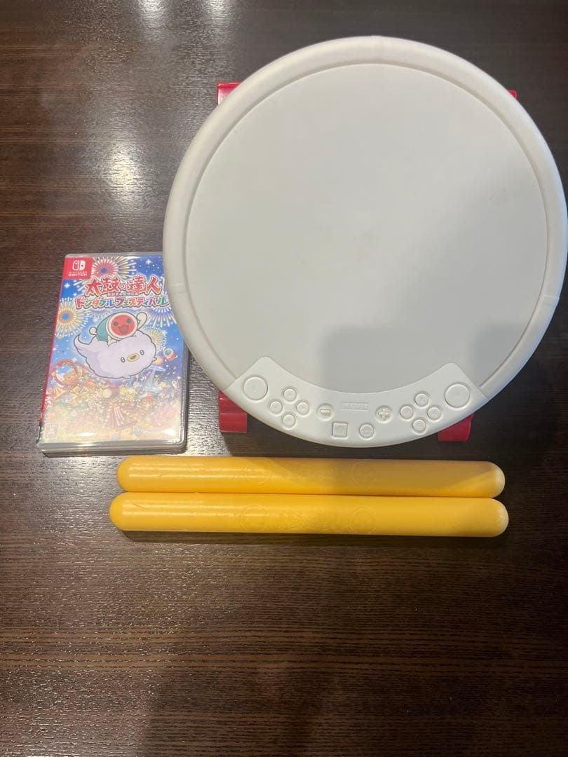 Switch太鼓の達人 ドンダフルフェスティバル　ソフトと太鼓とバチ セット ⭐︎ Amazon.co.jp: 太鼓の達人 ドンダフルフェスティバル -Switch : ゲーム