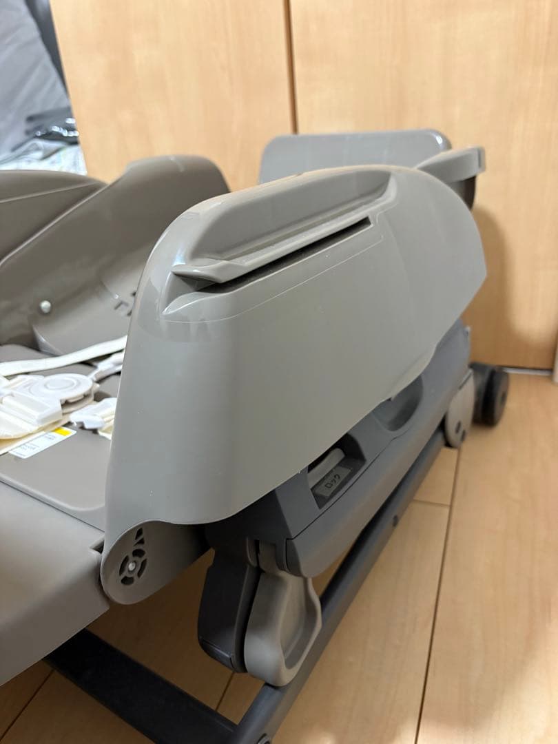 超美品 コンビ ハイローチェア 2025年2月ベビーザらス購入 - メルカリ