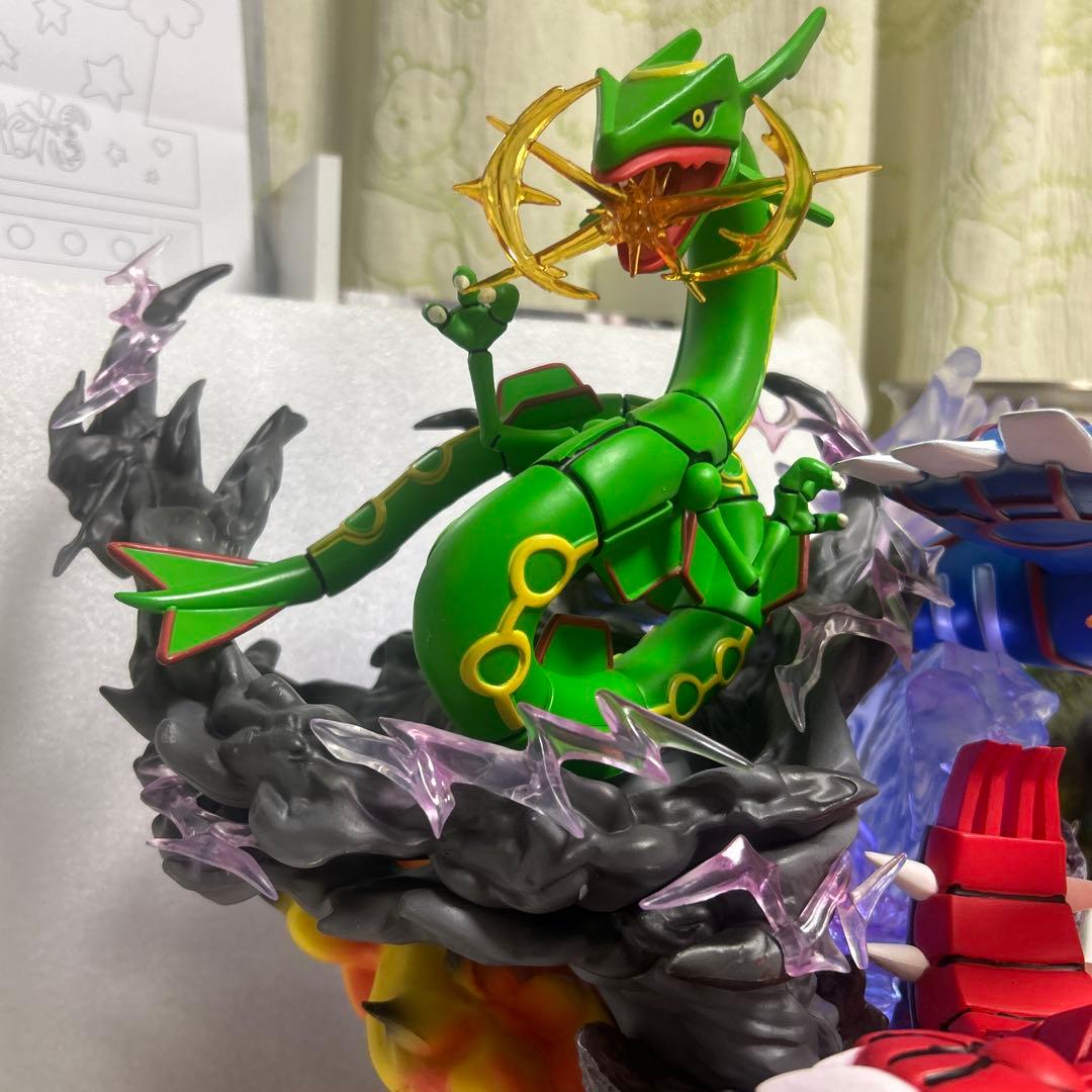ポケモン フィギュア グラードン カイオーガ レックウザ LED付き