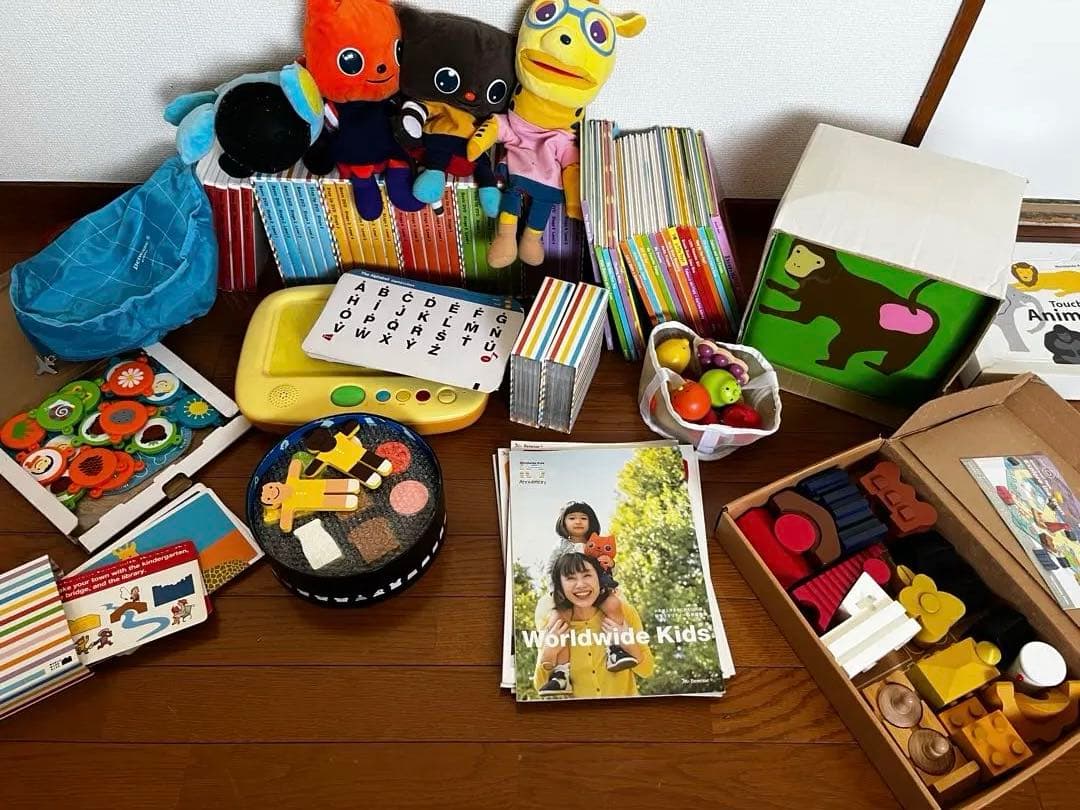 ワールドワイドキッズDVD＆おもちゃなどワールドワイドキッズ DVDフル