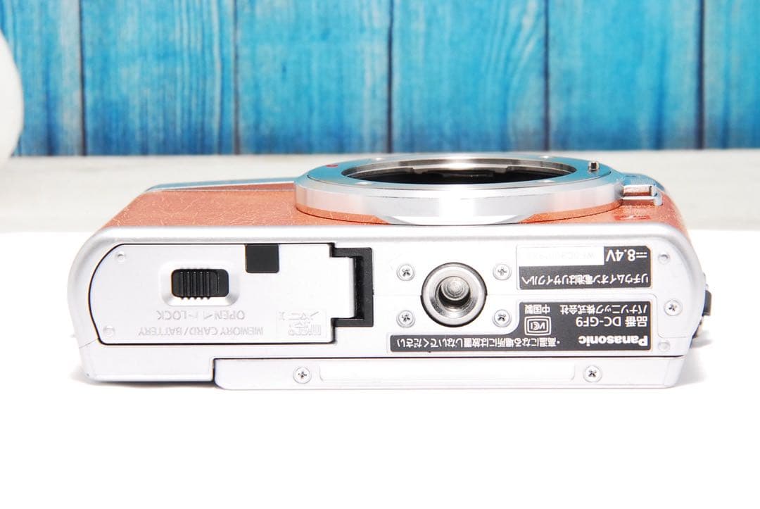 LUMIX GF9 オレンジ 4k SNS Wi-Fi チルト ミラーレス