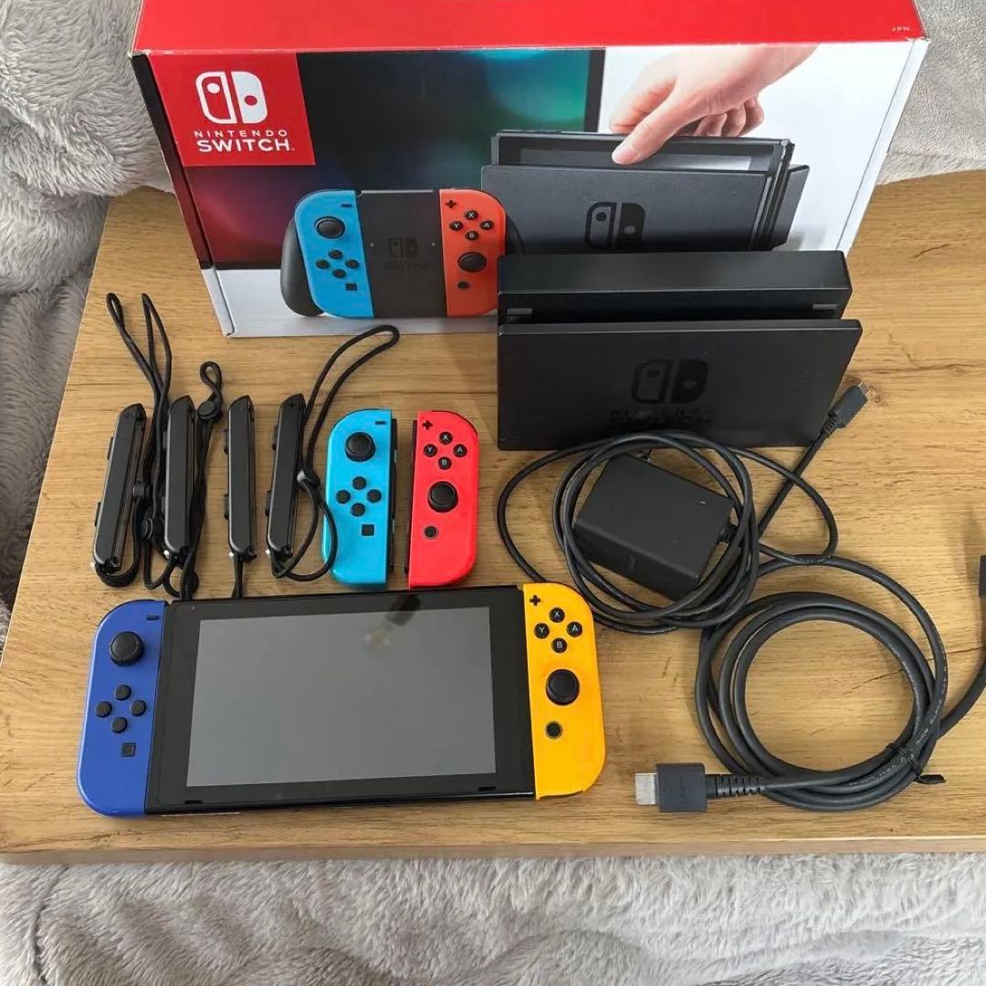 Nintendo Switch 本体【ジャンク品】 中古】本体S）【ジャンク】Nintendo Switch グレーHAC-001 Joyコン色