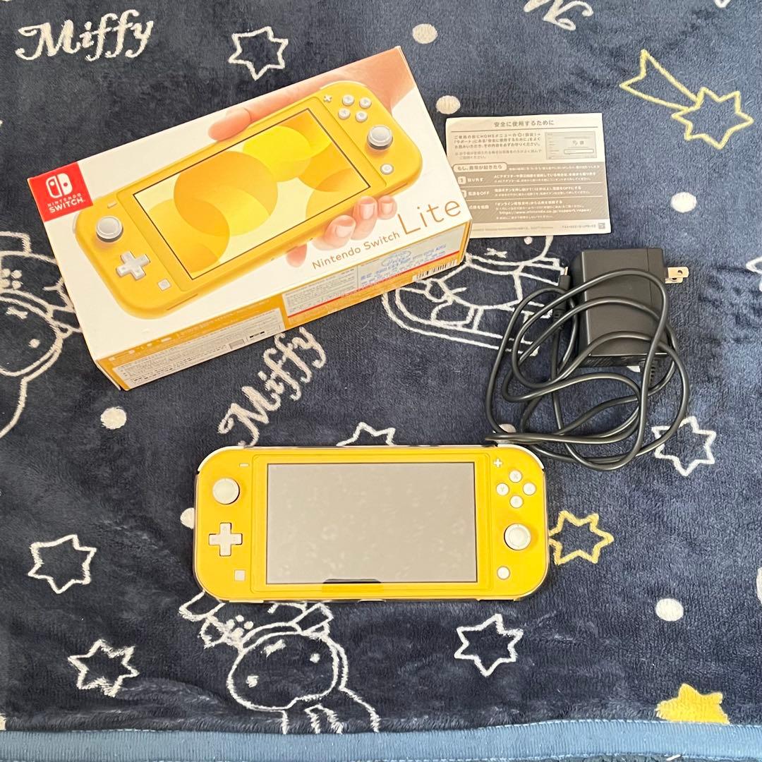 Switch Lite 本体 イエロー Amazon.co.jp: 【整備済み品】 Nintendo Switch Lite 本体 イエロー