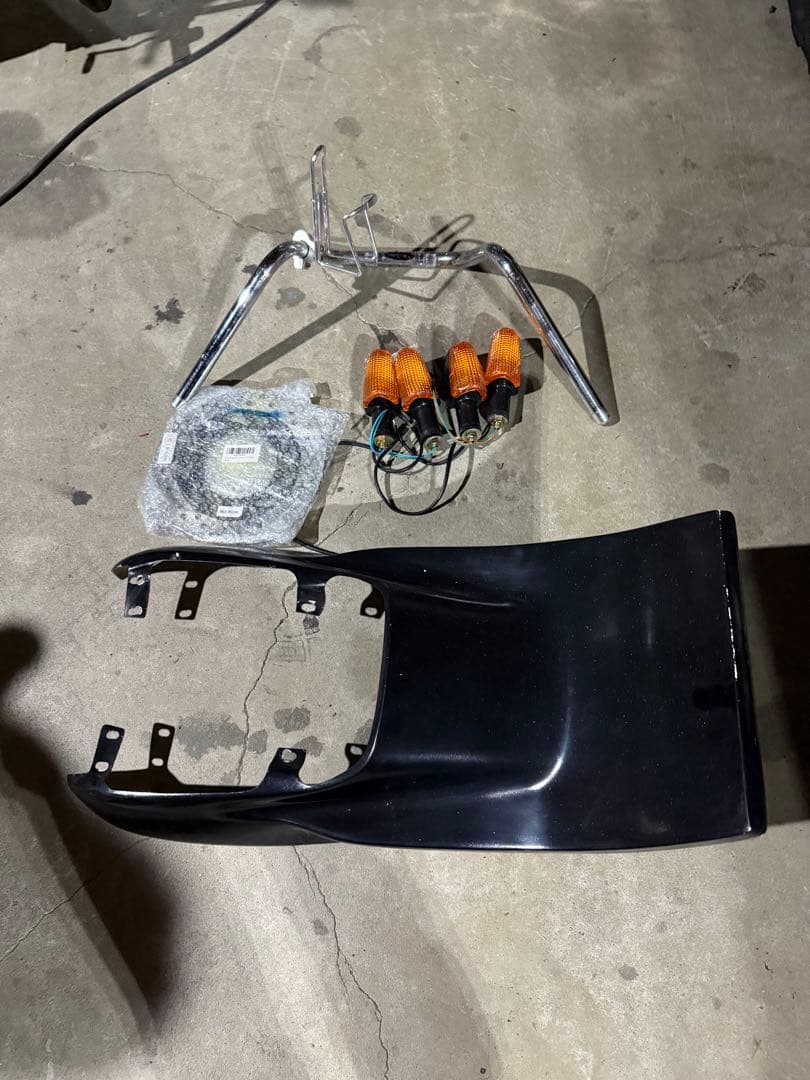 cb400sf nc31　テール　ハンドル　パーツ ホンダ（HONDA） CB400SF ハンドル MY9 純正 中古 バイク 部品 NC31