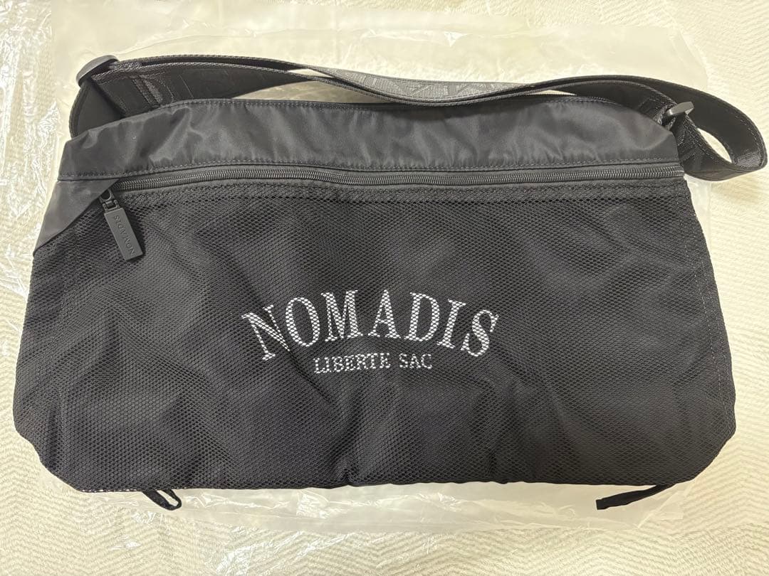NOMADIS/ノマディス 別注SHOULDERバッグ ブラック NOMADIS/ノマディス 別注SHOULDERバッグ（ショルダーバッグ