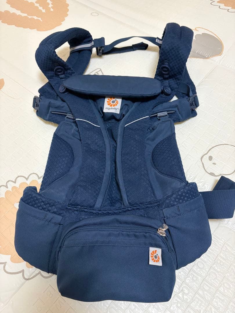 エルゴベビー 抱っこひも　ミッドナイトブルー　エルゴオムニブリーズ 楽天市場】【公式】 エルゴベビー オムニ ブリーズ ミッドナイトブルー