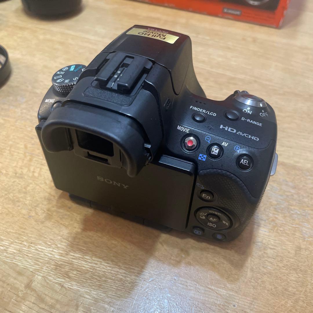 SONY α33 ズームレンズキット+ 55-200 SLT-A33 一眼カメラ - メルカリ