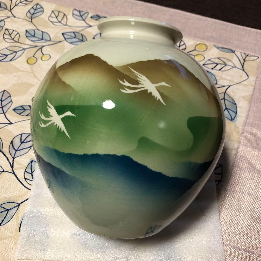最終値下げ☆未使用☆九谷焼 旭山 花瓶 山の鶴 ツル - メルカリ
