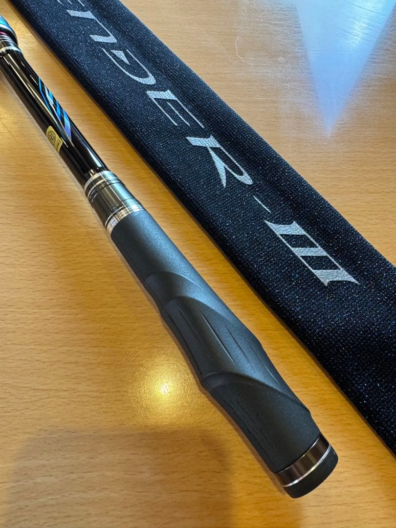 がまかつ アテンダー3 125-53 未使用品 日付未記入保証書有り - メルカリ