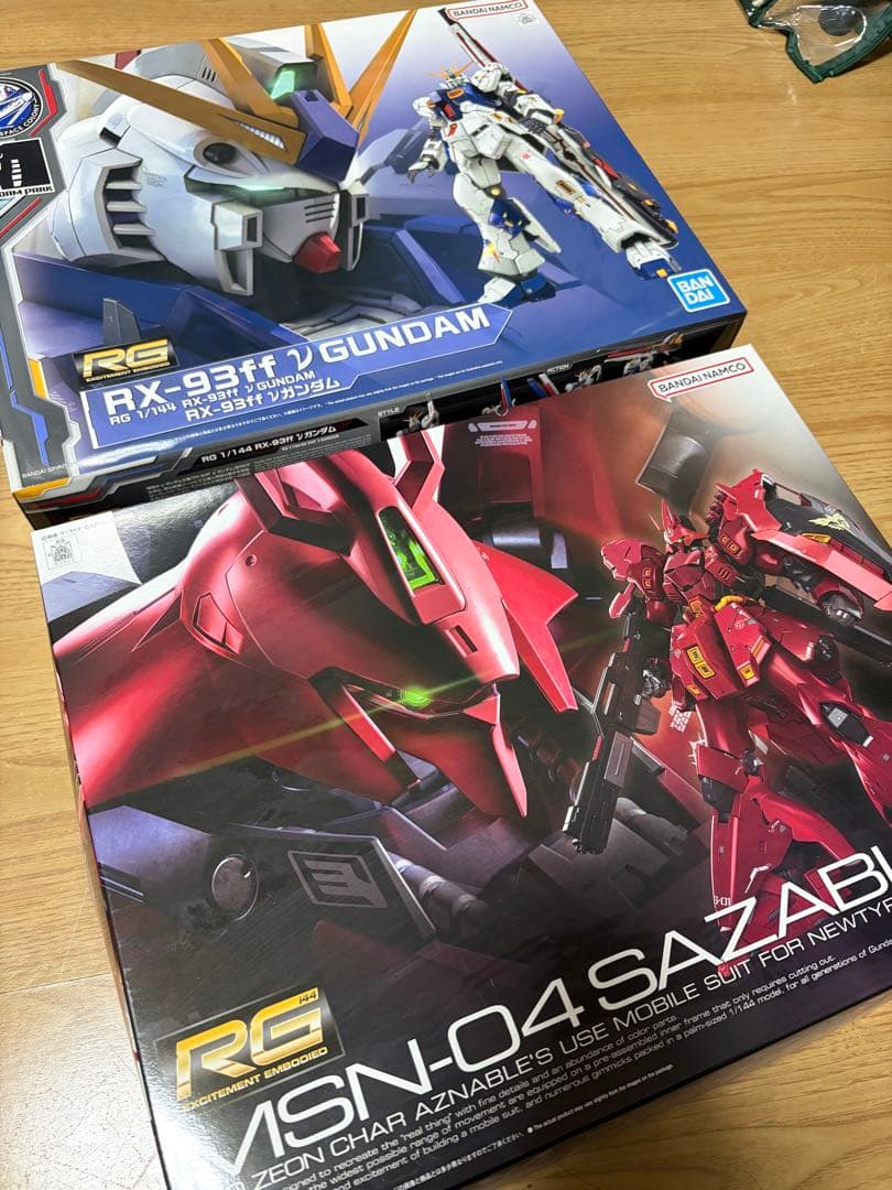 RG RX-93ff V GUNDAM & MSN-04 SAZABI 限定 RGガンプラ「RX-93ff νガンダム」「MSN-04FF サザビー」専用のSP