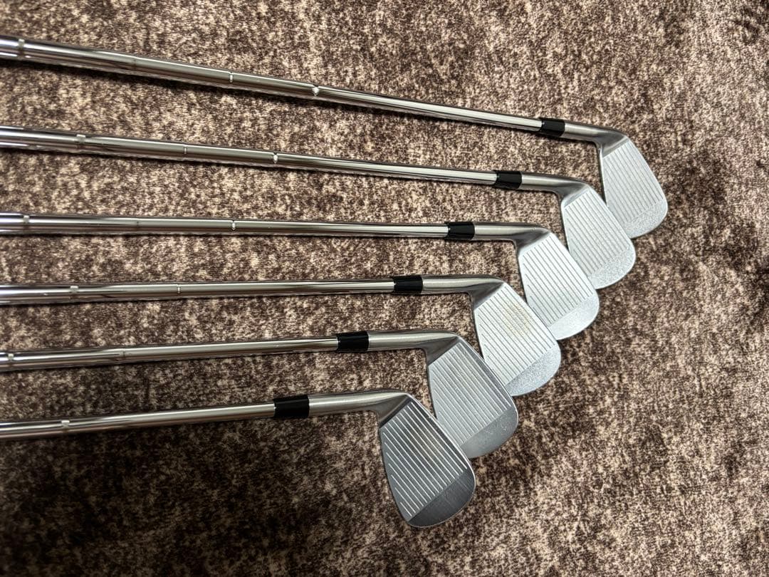 【美品】テーラーメイド P7MB 5-9.p DG MID115 S200