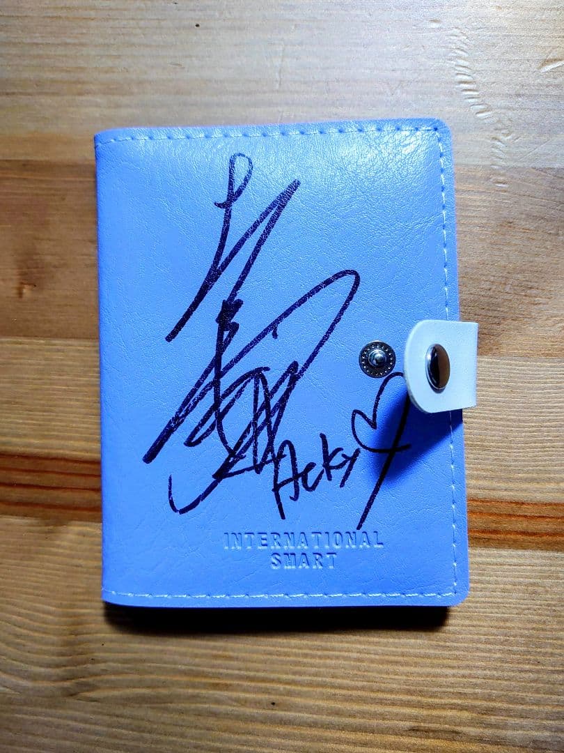 吉沢明歩直筆サイン入りチェキアルバム