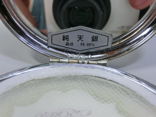 コンパクト□女カメオ純天銀 99.97％ 彫刻 CROWN Limagos 化粧 - メルカリ