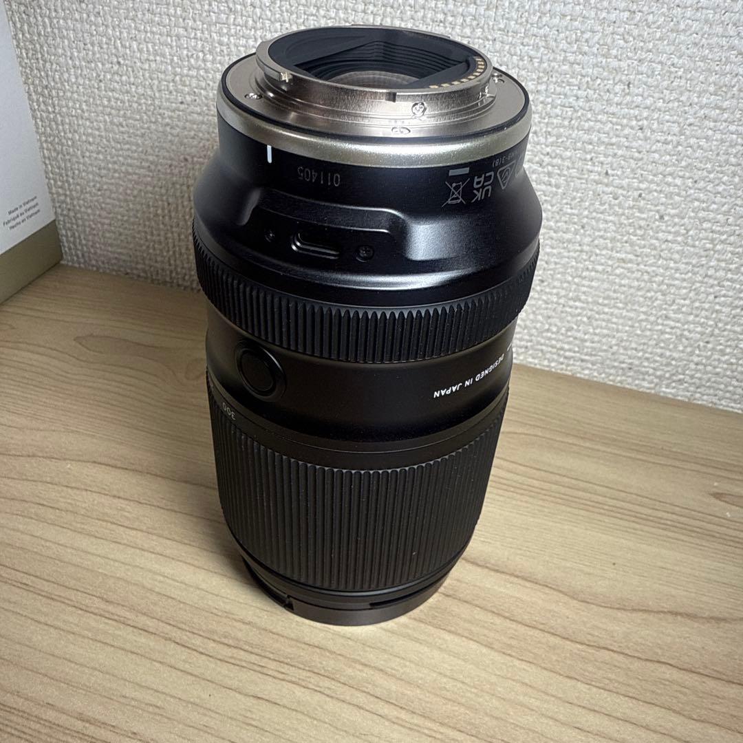 TAMRON　28-300mm F/4-7.1 Di III VC VXD