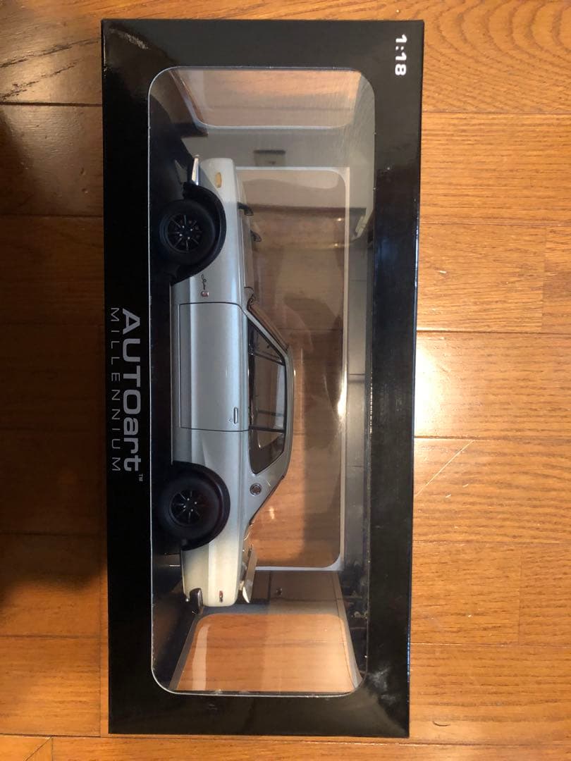 1/18 オートアート ハコスカGTーR (KPGC10) チューンドバージョン 61KnJu3HwoL._AC_UF350,