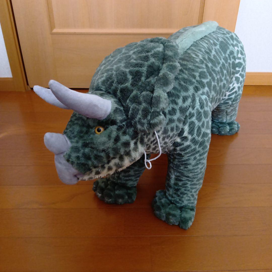 トリケラトプス座れるぬいぐるみ Amazon.co.jp: 当店オリジナル 座れるぬいぐるみ トリケラトプス