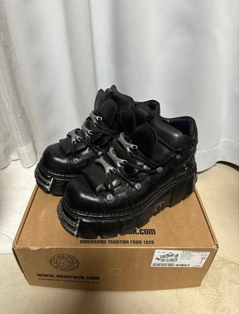 new rock ニューロック M-106-S1 Amazon.com | New Rock 106-S1 Unisex Metallic Black Gothic Classic