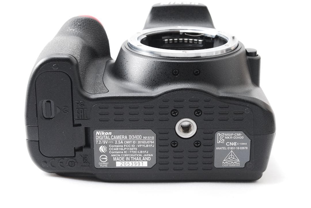 新品同様 Nikon D3400 低ショット数 Bluetooth スマホ転送 - メルカリ
