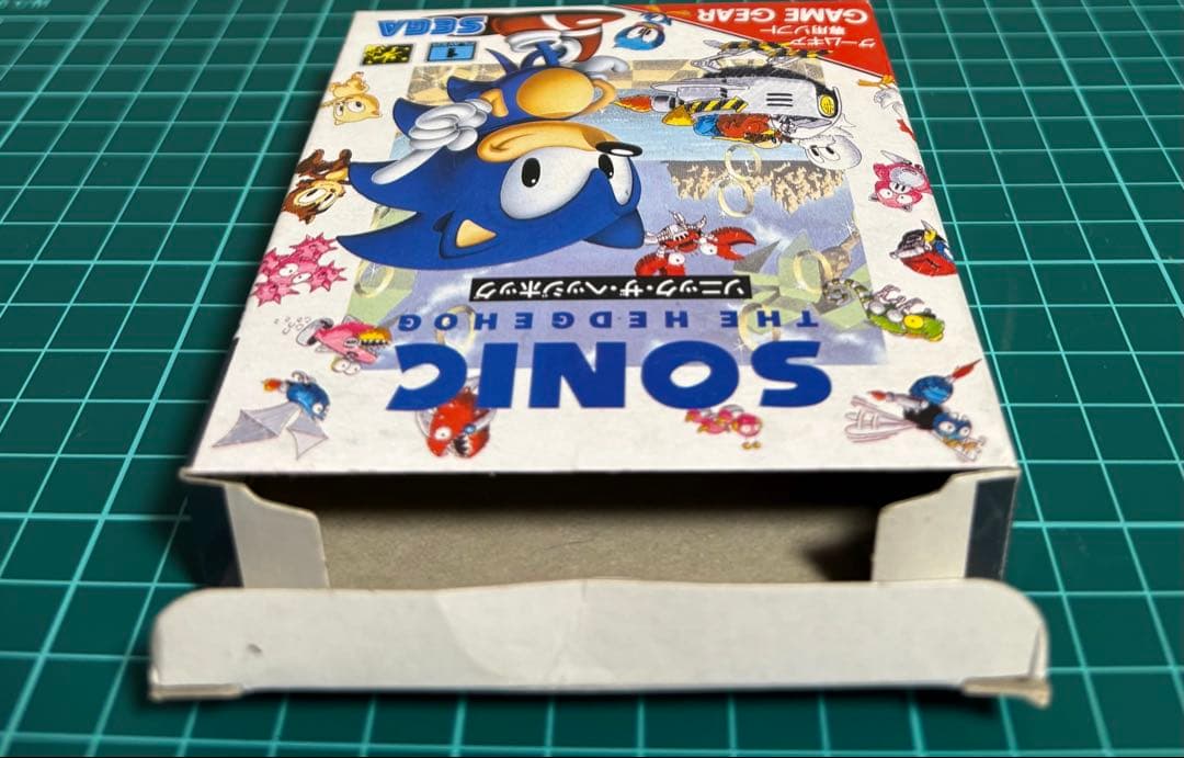 ゲームギア 美品 ソニックザヘッジホッグ 箱、説明書付き - メルカリ
