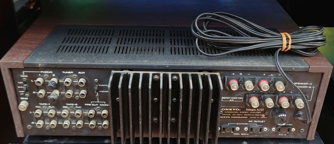 【希少・名機】ONKYO Integra A-722 プリメインアンプ - メルカリ
