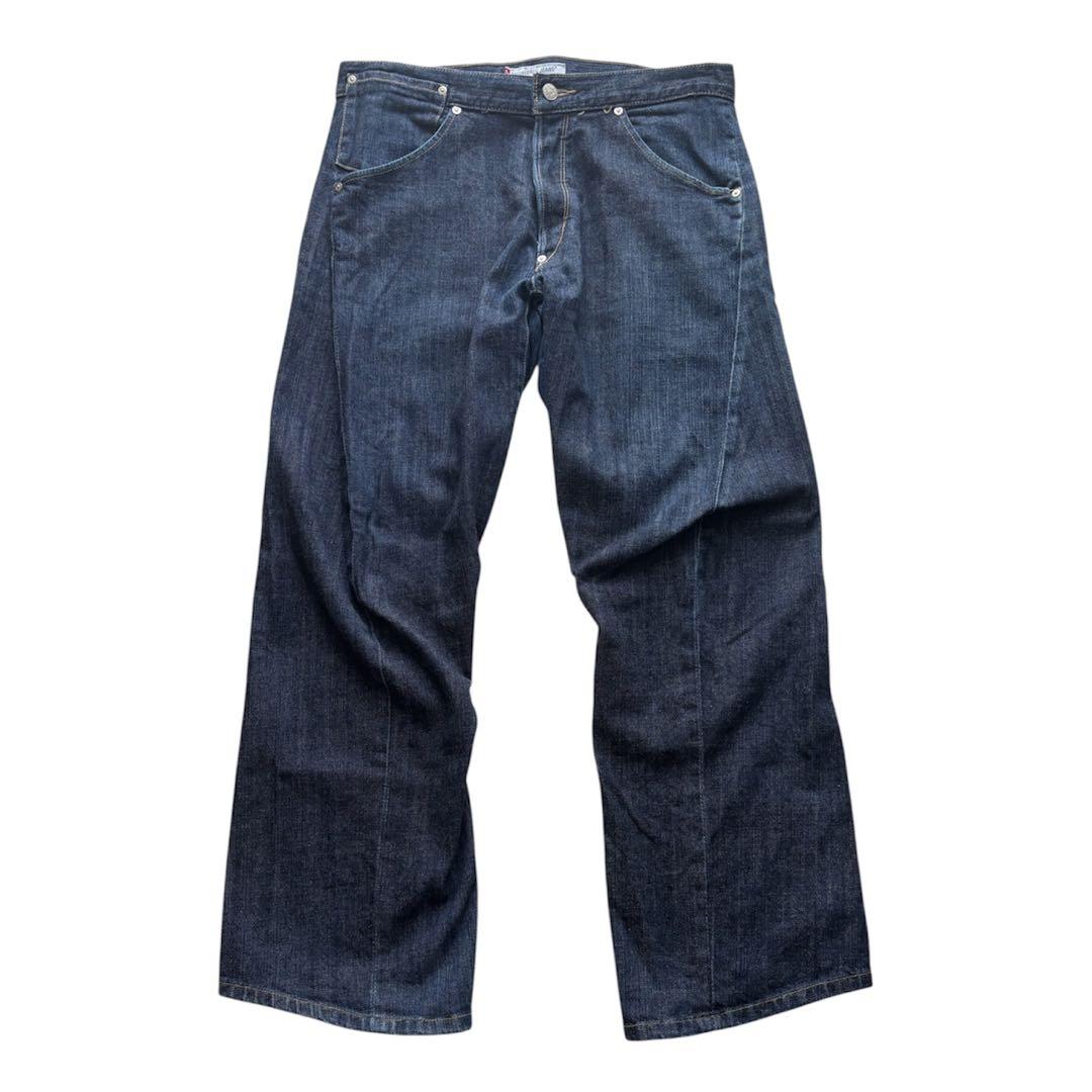 リーバイス ENGINEERED JEANS 立体裁断 ジーンズ シンチバック - メルカリ