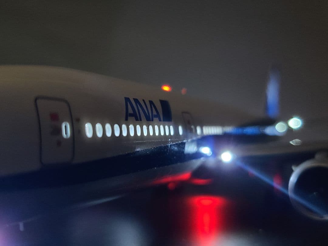 ANA BOEING 777-200 LED仕様完成品 - メルカリ