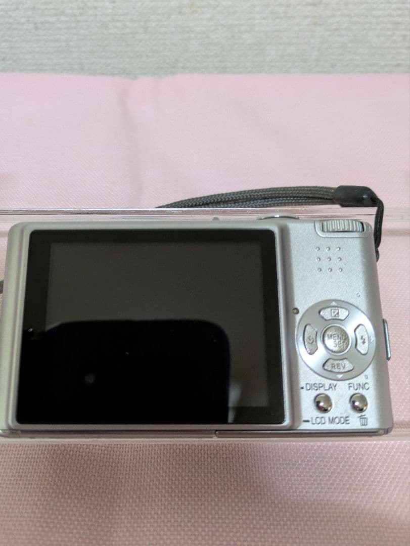Panasonic LUMIX DMC-FX30 シルバー、ジャンク品 - メルカリ