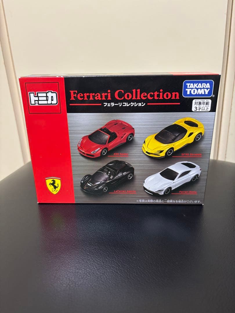 期間限定値引き【新品未使用】トミカ 歴代フェラーリ 34台+フェラーリ