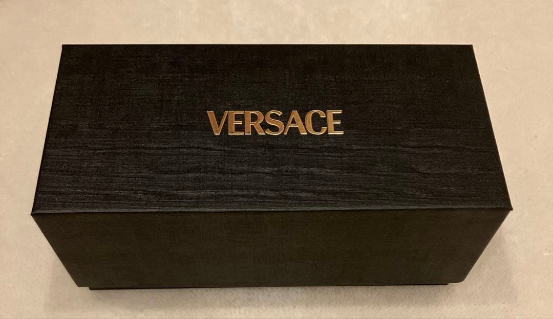 2/9まで：savanna.dg88さま専用 】VERSACE サングラス - メルカリ