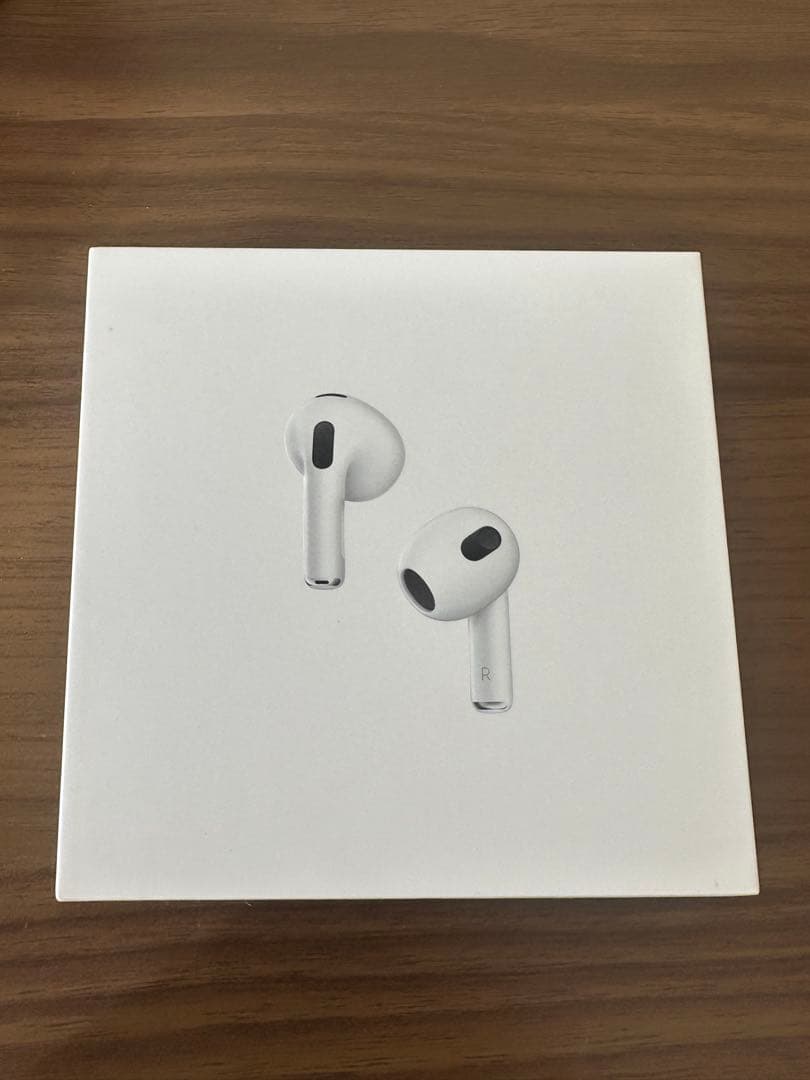 Apple AirPods3 第3世代 Amazon.com: Apple AirPods (3rd Generation) Wireless Ear Buds