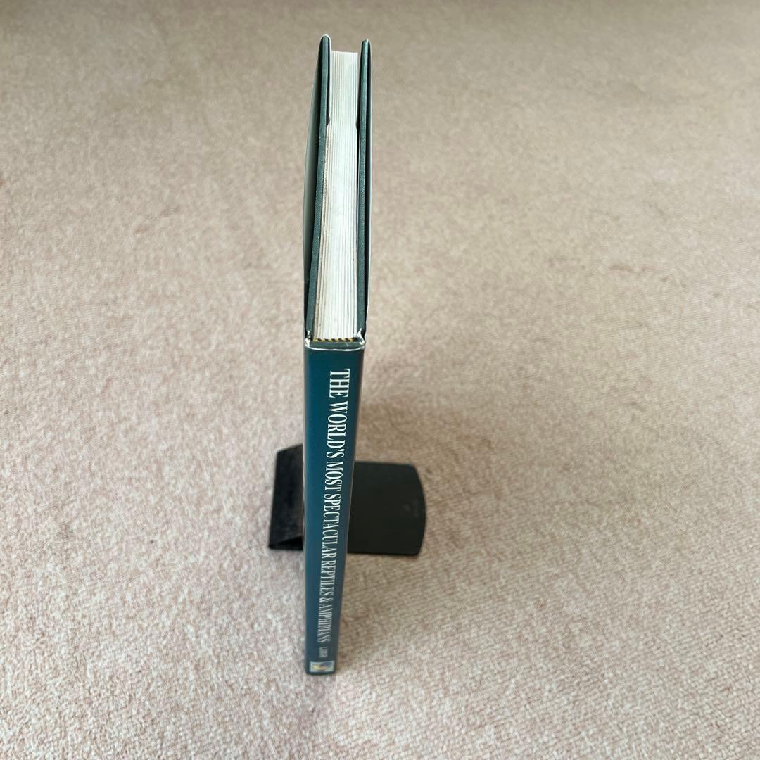 洋書 Reptiles & Amphibians 爬虫類、両生類 - メルカリ