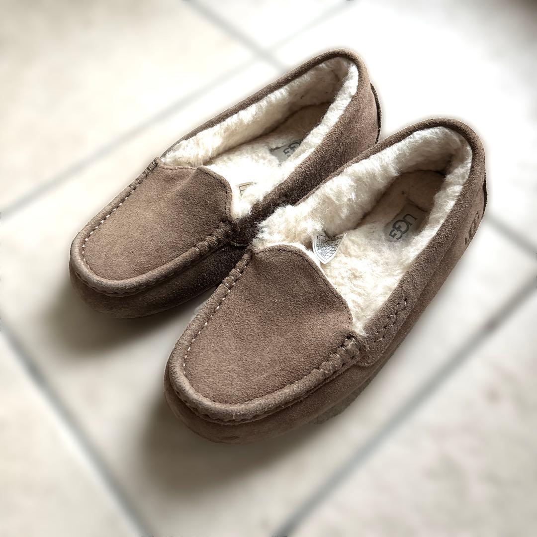 UGG】ANSLEY アンスレー モカシン ボア スエード ブラウン 23cm