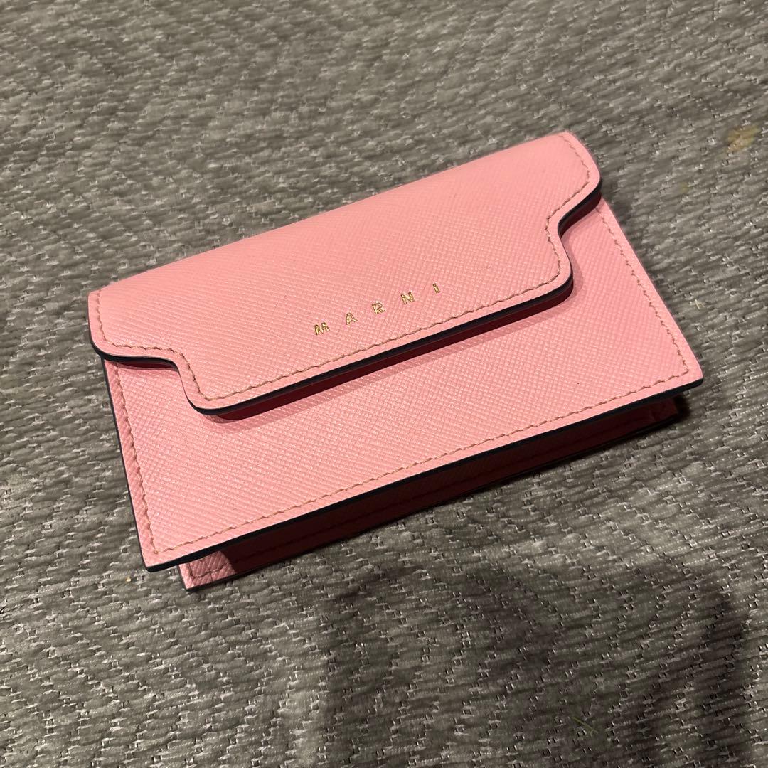 MARNI マルニ　ピンク 名刺入れ　新品同様 マルニ レザー バイカラー | 名刺入れ ピンク×茶 - インポートセレクト
