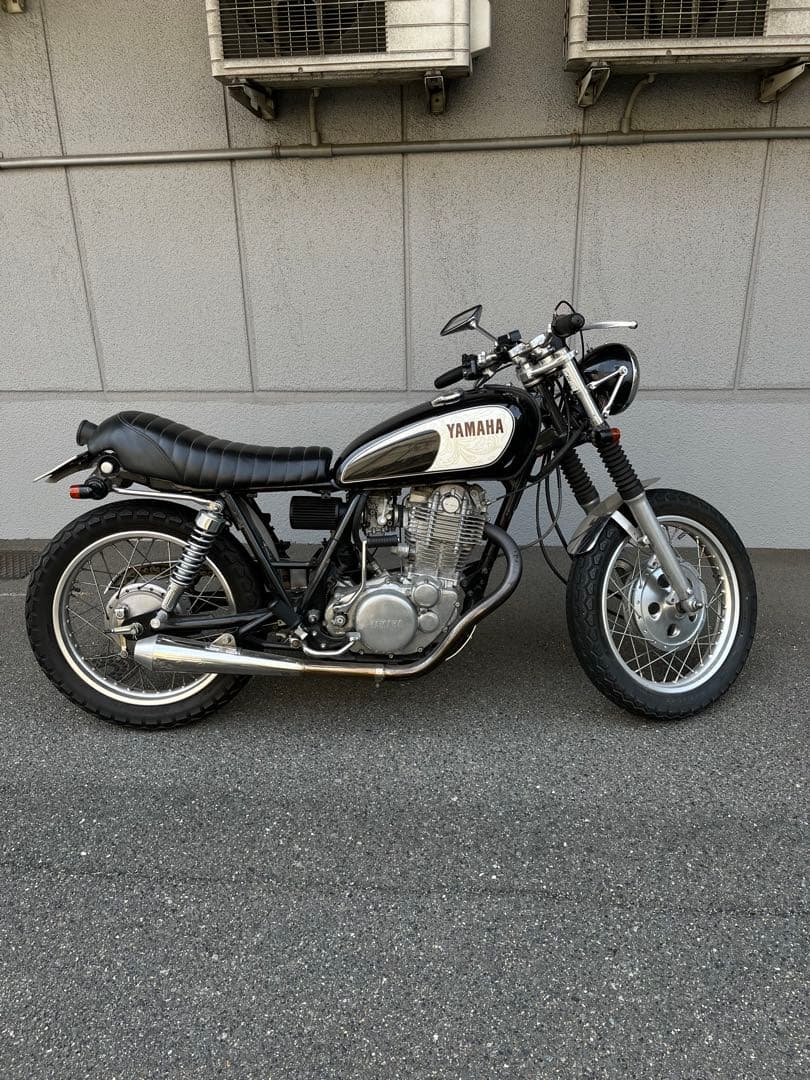 ヤマハ SR400 2型 1JR キャブ車 始動良好 カスタム多数 車検なし