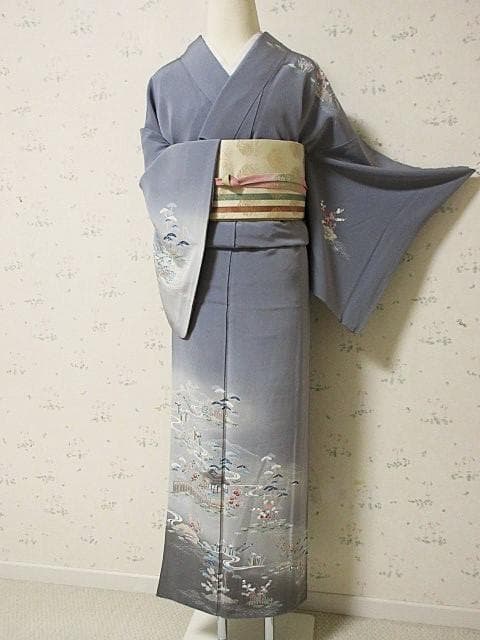 訪問着：美品：菖蒲と花と民家と舟と庭園：淡いグレー着物：袷正絹：P29 楽天市場】【新古品】 訪問着 着物 正絹 袷 京櫻 濱新 濃紫 梅