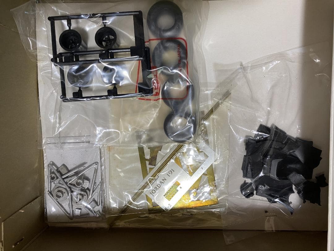 WAVE 1 24 JORDAN FORD 191 レジンキット DECODER CYBER