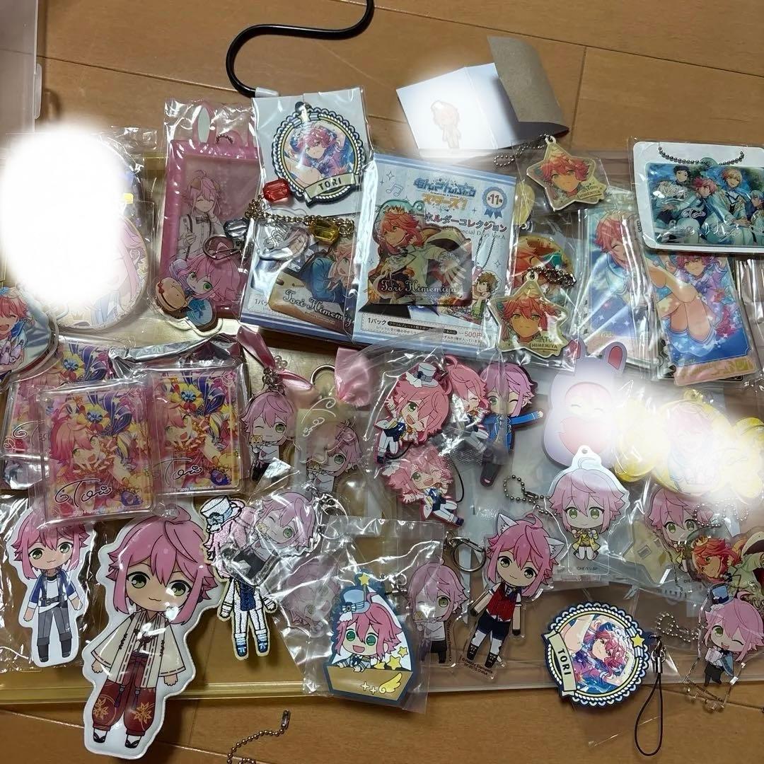 あんスタ　姫宮桃李　缶バッジ　アクスタ　おまんじゅう　あんさんぶるスターズ Amazon.co.jp: あんスタ 中国限定ミニキャラ缶バッジ 姫宮桃李fine