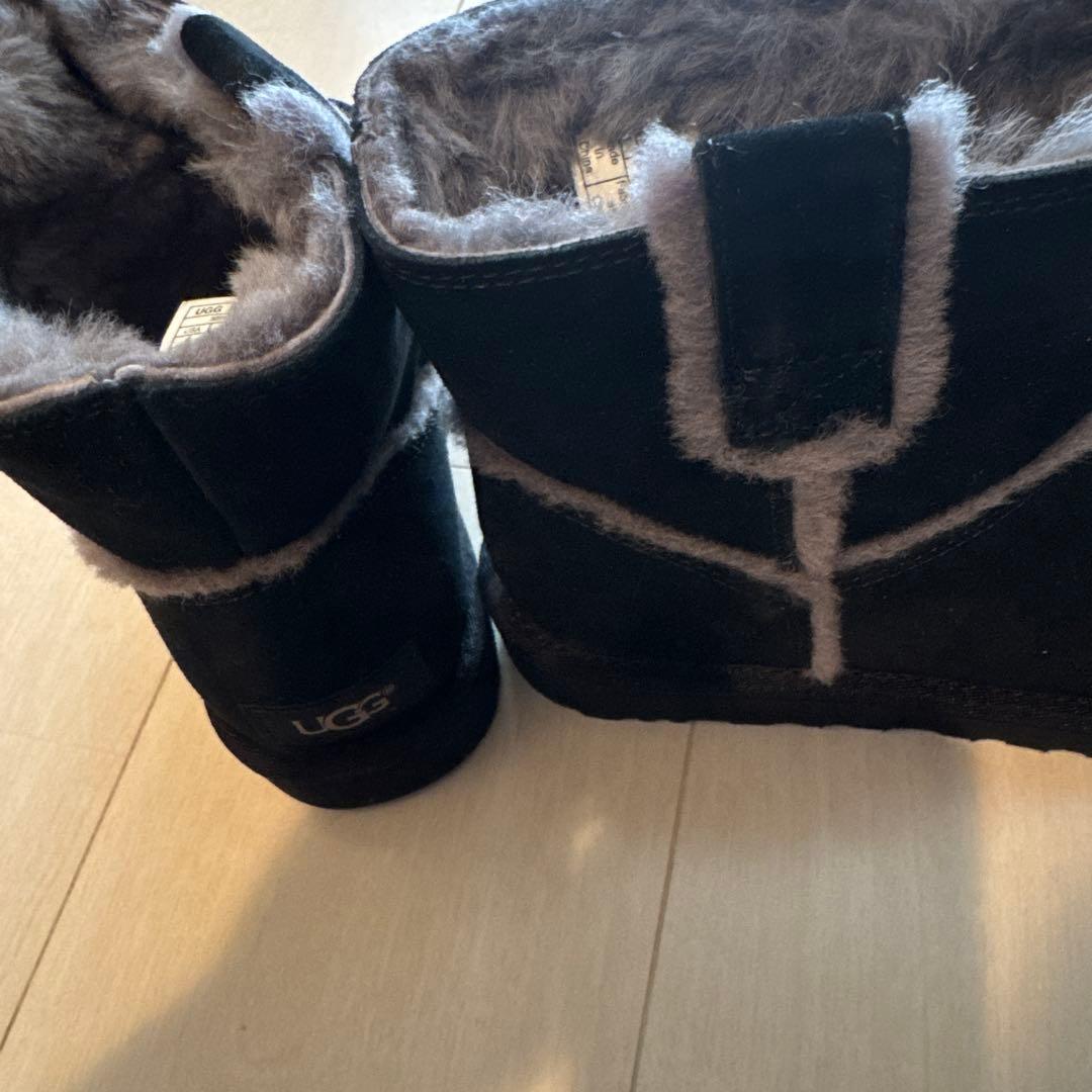 UGG クラシック ミニ スピル シーム ブーツ 1100211 楽天市場】アグ クラシック ミニ スピル シーム ブーツ 1100211 UGG