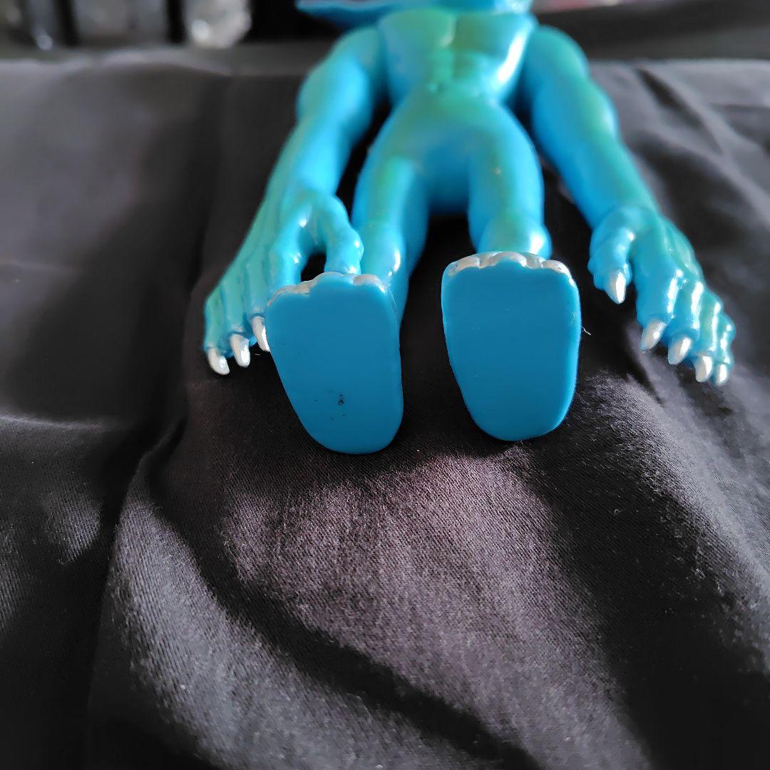 マーミット 宇宙人 青い怪獣フィギュア 1997 - メルカリ