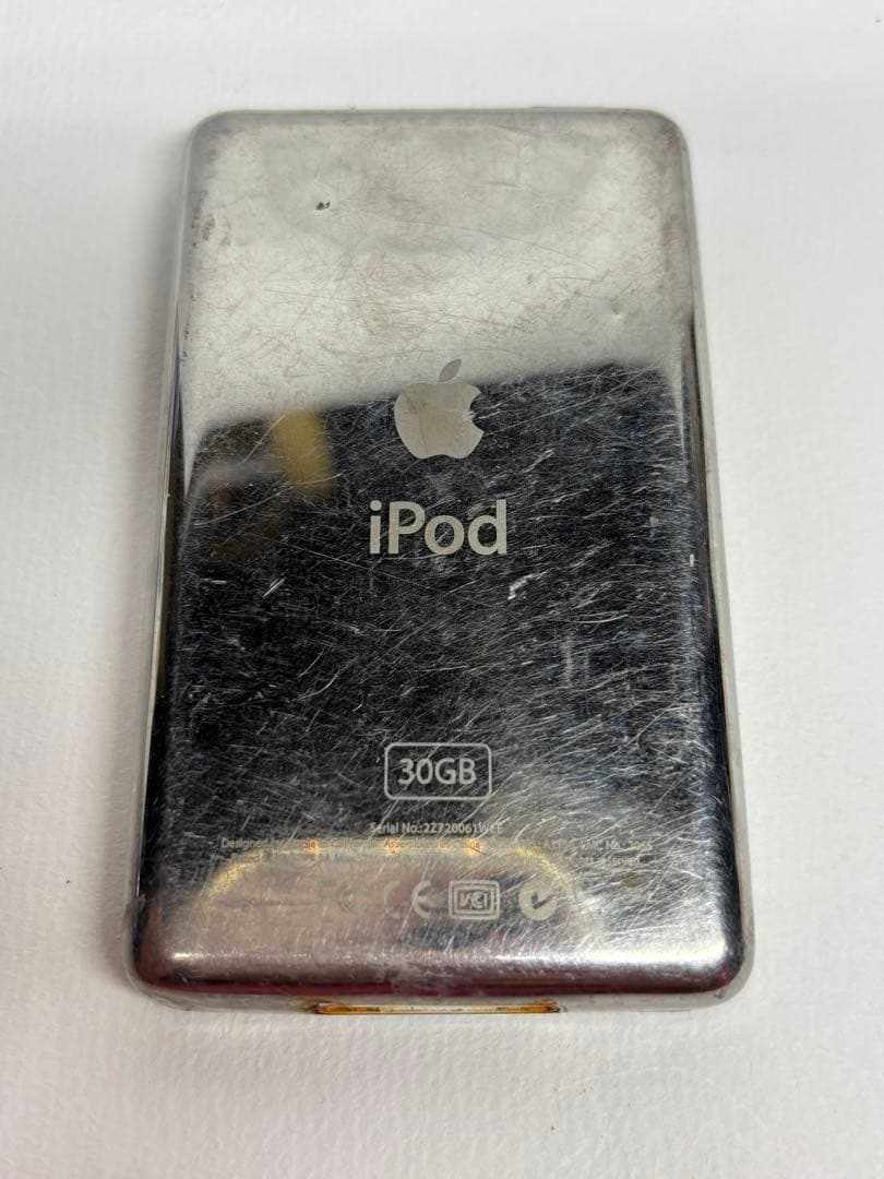 ジャンク Apple iPod 30GB A1136 第5世代 黒 ブラック - メルカリ